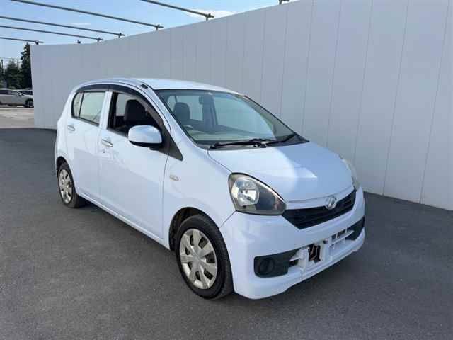 60074 DAIHATSU MIRA E S LA300S 2014 г. (MIRIVE Saitama)